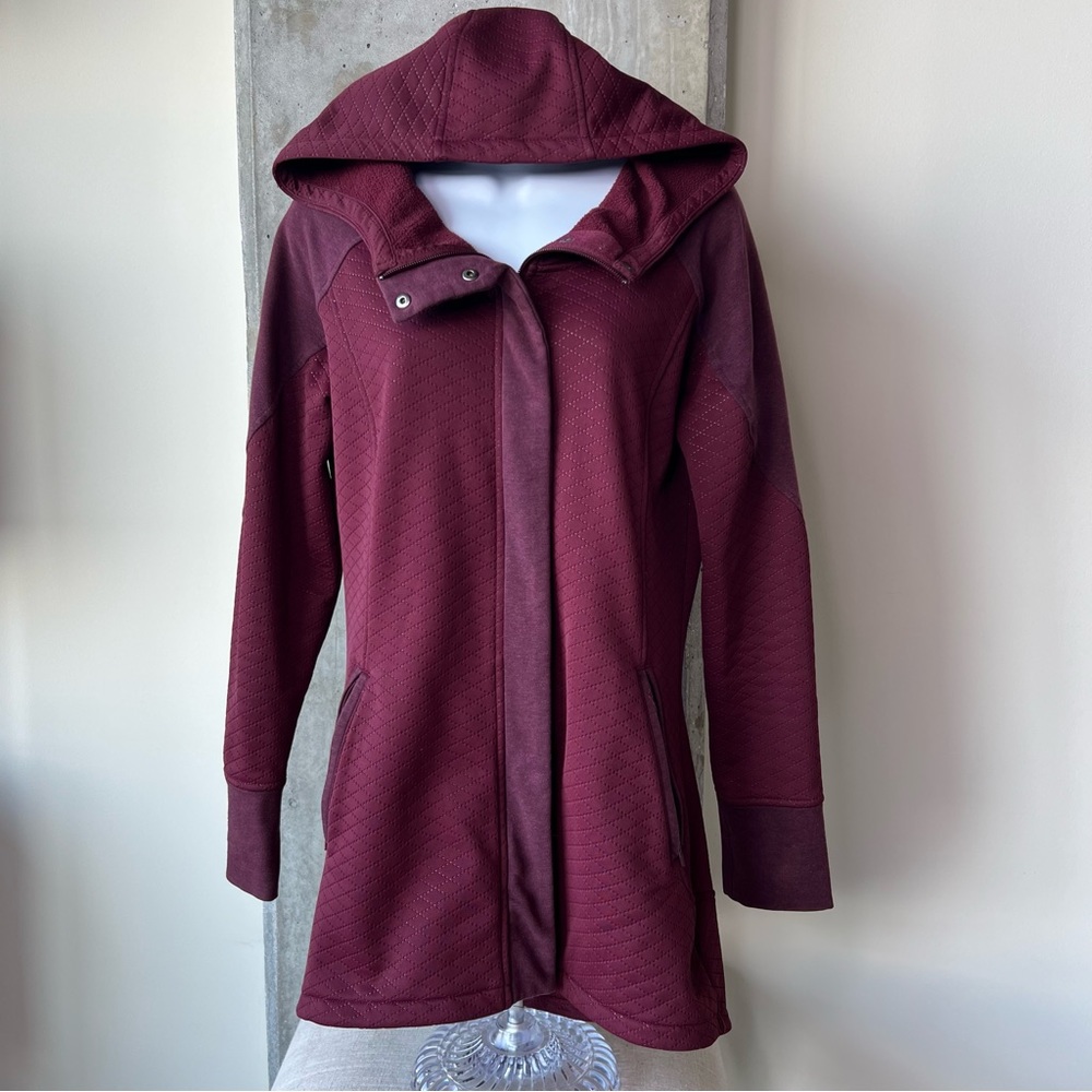 The North Face hooded 3/4 length jacket
